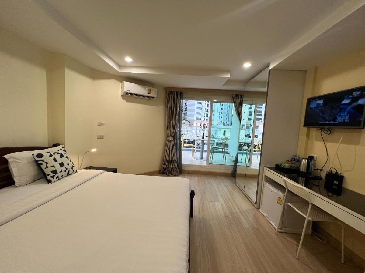 V Check Inn Sukhumvit 22 Bangkok Buitenkant foto